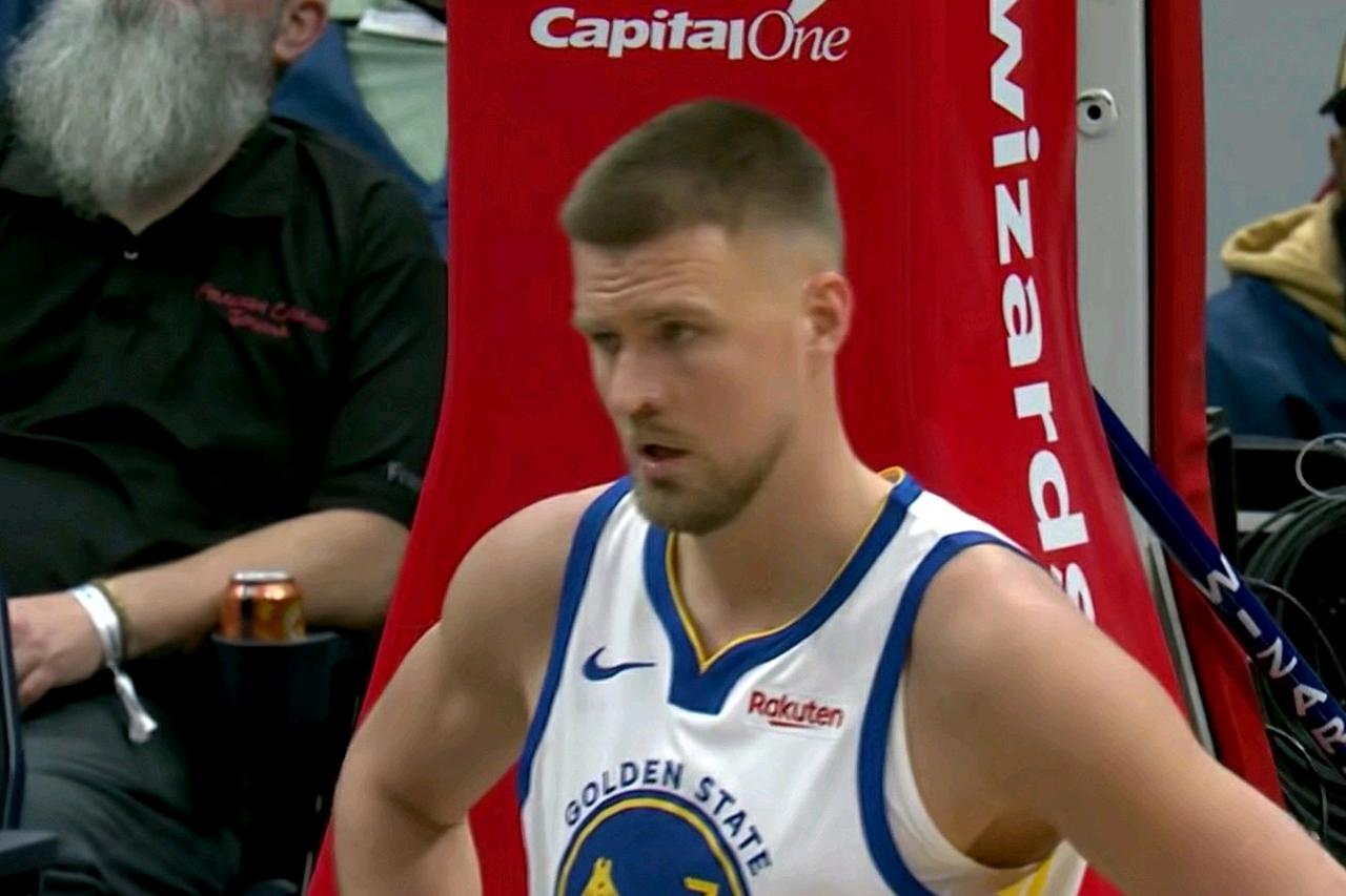 健康的波神就是神！勇士近期已经遭遇尴尬5连败，但是刚刚结束的勇士战胜奇才的比