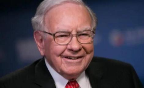 巴菲特曾预言：20年或50年后美国和日本会更强大，那中国呢？中国未来处境令我意外