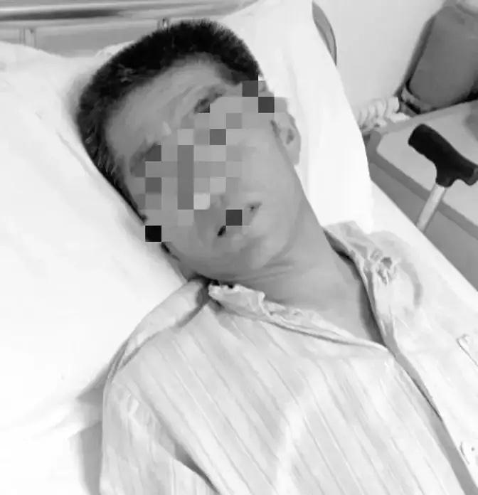 江苏南京，一身家千万男子患肝癌晚期，因他曾撞见妻子与陌生男人在家翻云覆雨，便在病