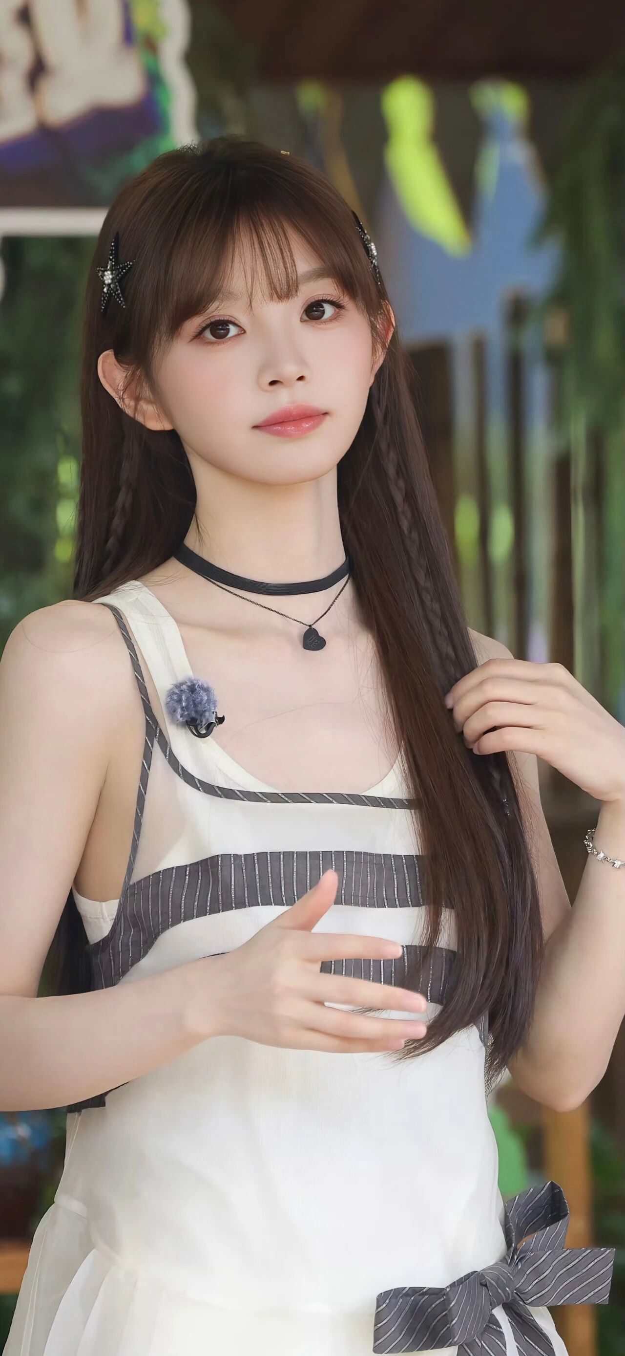 田曦薇高清美照分享｜这个小姐姐好温柔啊！田曦薇美女人像群高清美女高雅气质美女美女欣赏图片