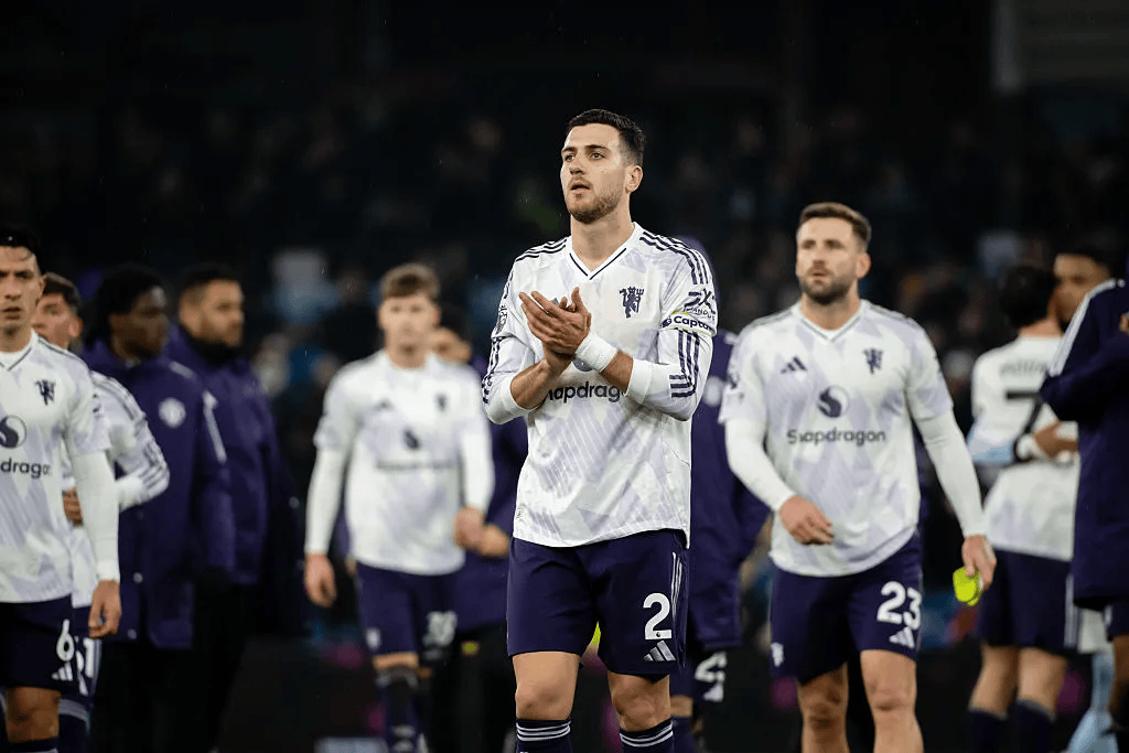 基恩: 达洛特防守强度不足, 关键时刻需要为球队多做一点