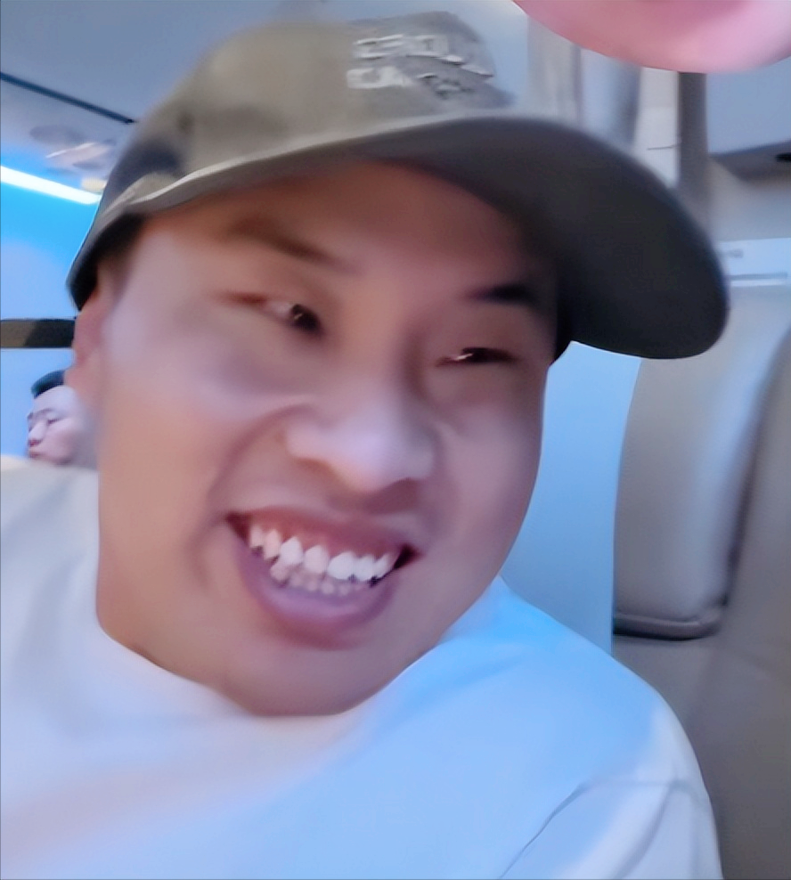 徐志胜能够凭借才华，在娱乐圈闯出自己的一片天地，不是没有原因的！日前，网友在