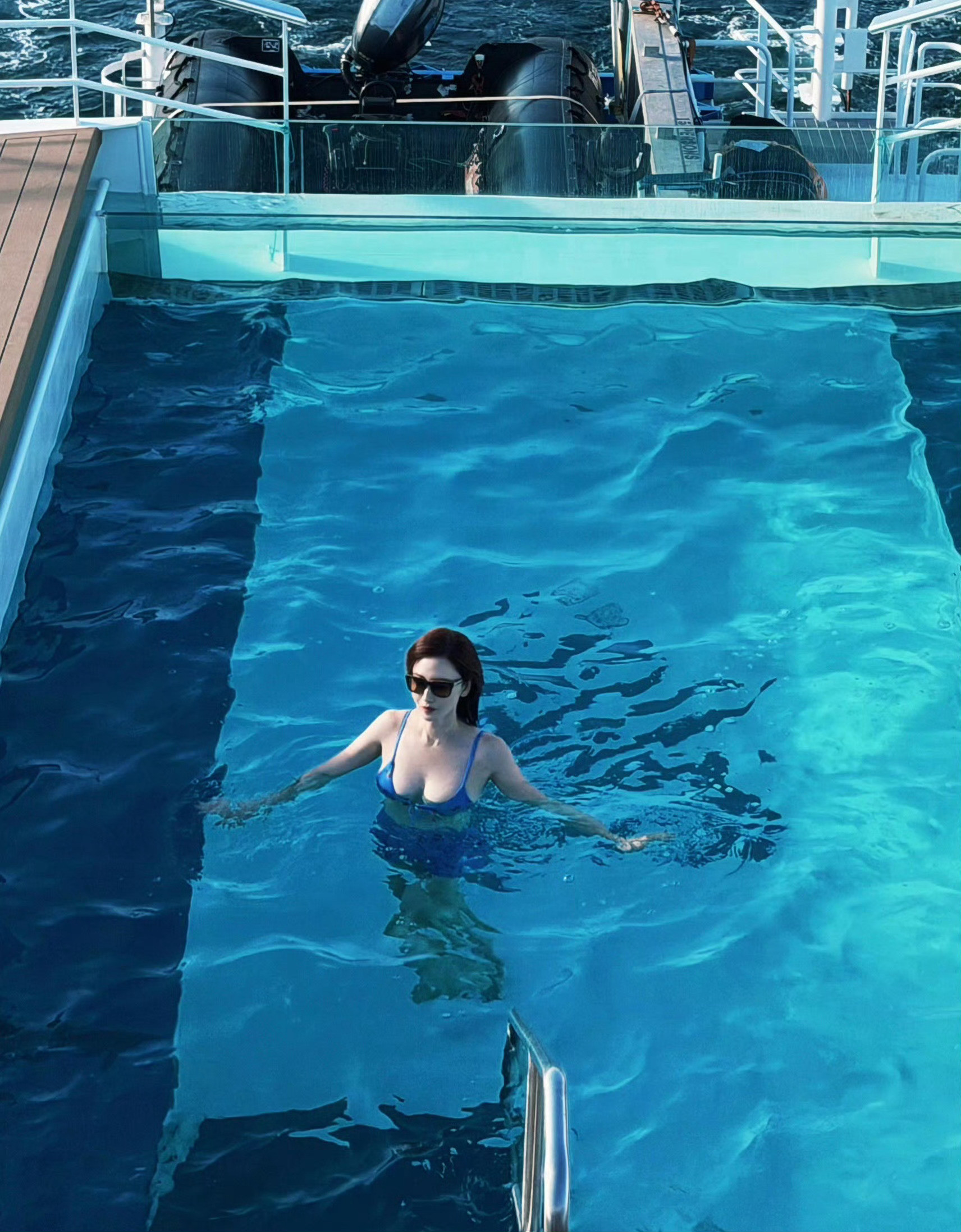 张萌最新泳装👙好慷慨好大，真羡慕她老公