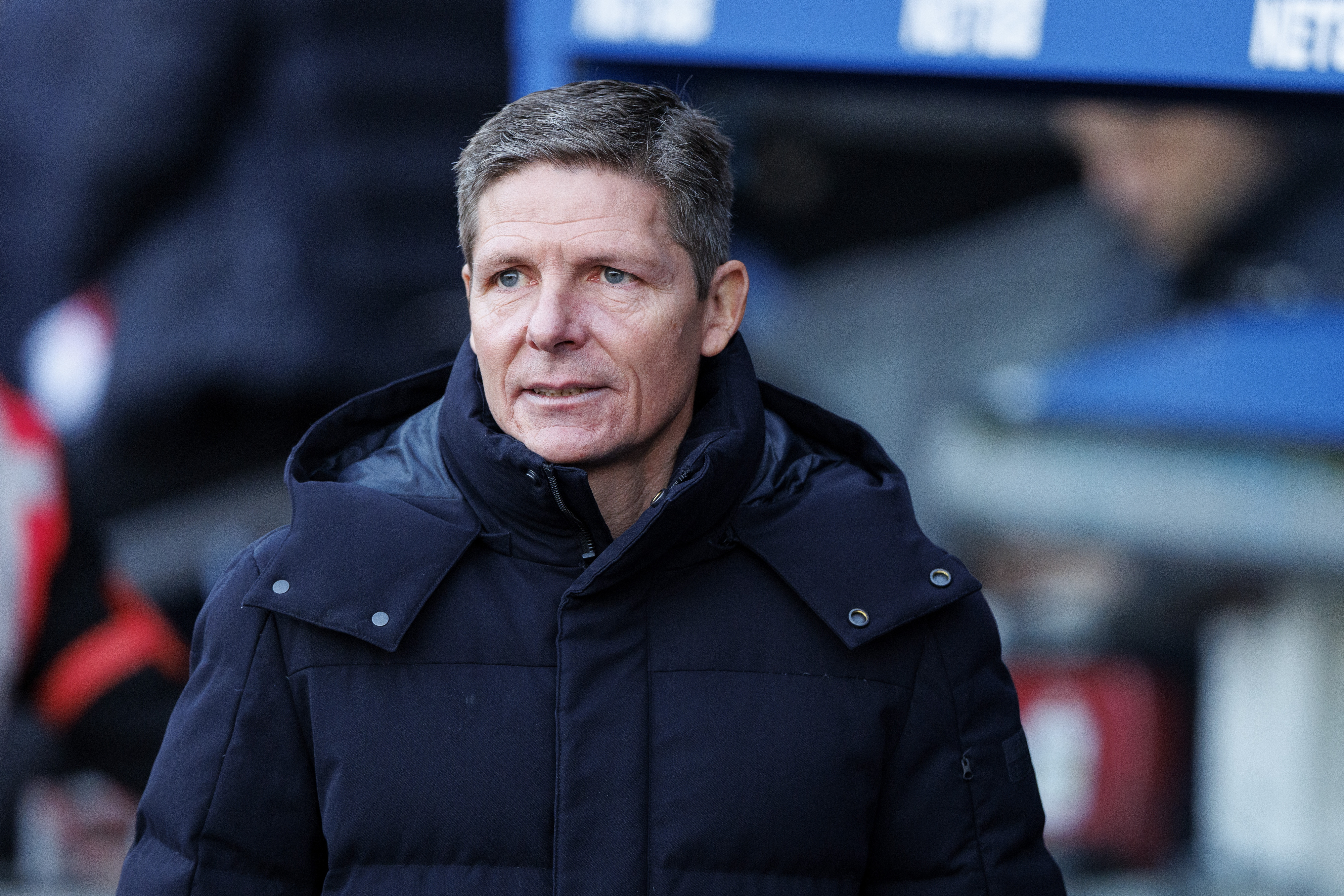 也用3中卫! 电讯报: 格拉斯纳是曼联主帅热门候选 曼联高层欣赏他