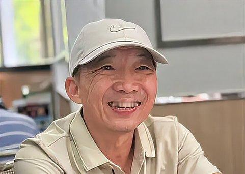 妄图投靠英国安度余生，乱港头目胡志伟入境遭拒沦为弃子曾经嚣张一时的乱港头目