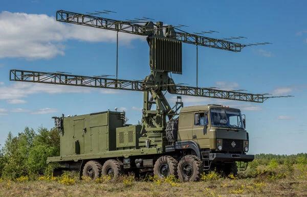 可探测隐身战机的雷达俄制P-18-2P-18-2是俄目前唯一量产的VHF