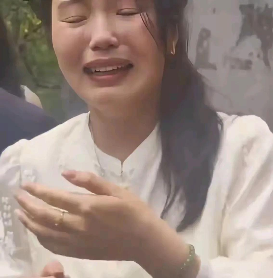 这样条件的大龄剩女绝对是优质股，1米68的身高，128斤的体重，还是硕士学历，有