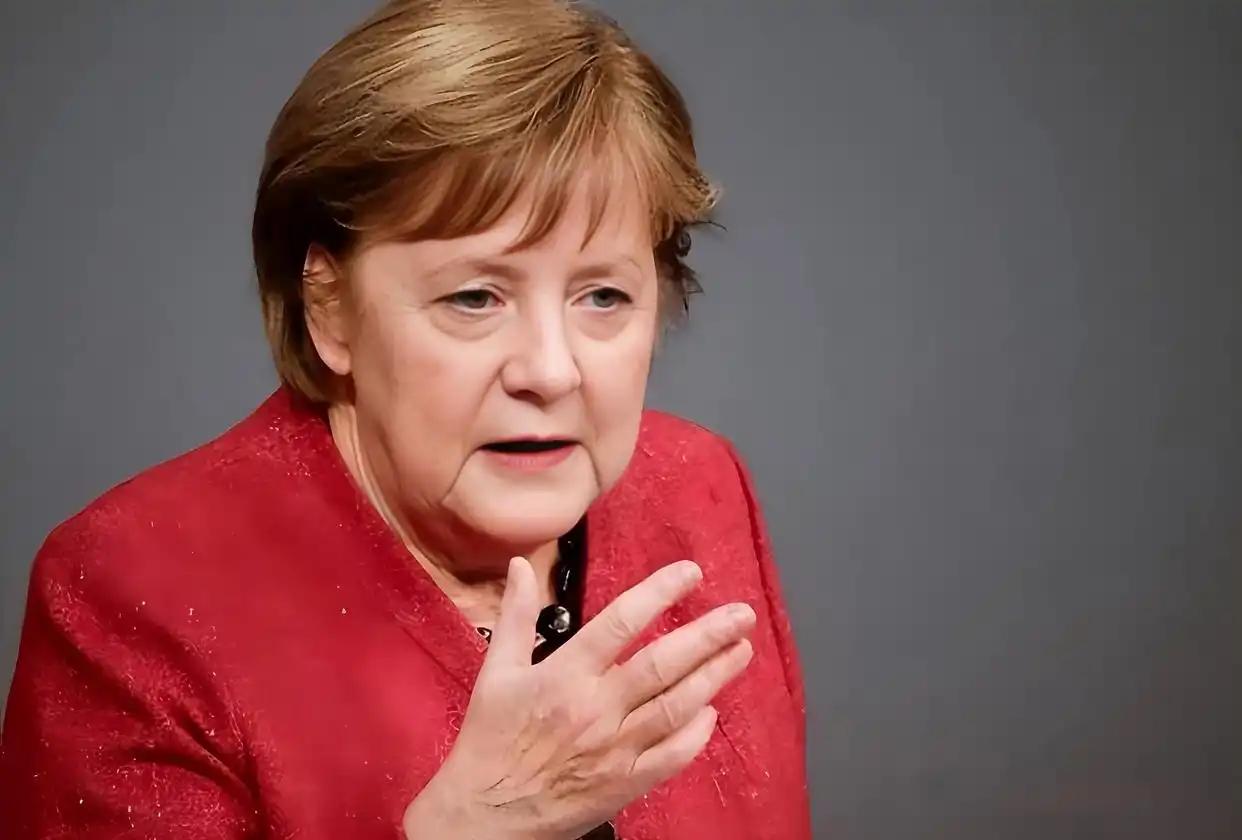 欧洲扛不住了？默克尔早看透的战争疲态，正戳破西方援助谎言。俄乌冲突胶着超