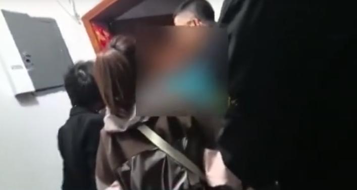 昆明一家贸易公司，总共15个员工，里头有13个女的，在入职刚满6个月的时候，集中