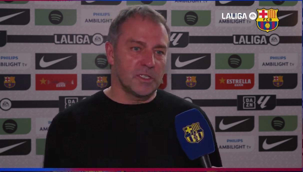 我想问问你对本赛季最重要的球员之一埃里克·加西亚的看法。我觉得无论把他放在哪个位