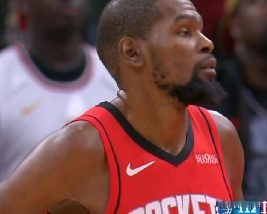 赢得对手的认可！小瓦格纳谈杜兰特：“KD还是那个KD，他是一个关键先生。”