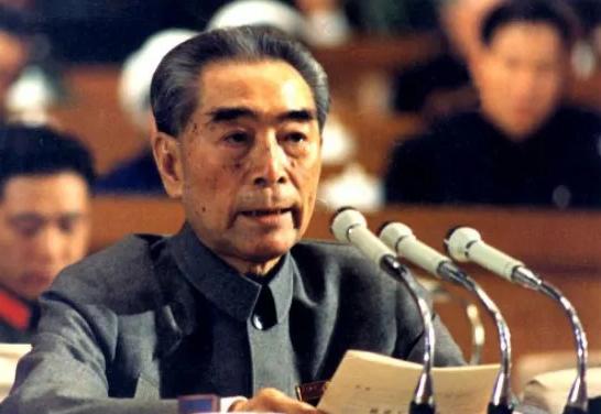 1972年尼克松访华，因为需要租借美国的通讯卫星进行转播，美国提出可以免去100
