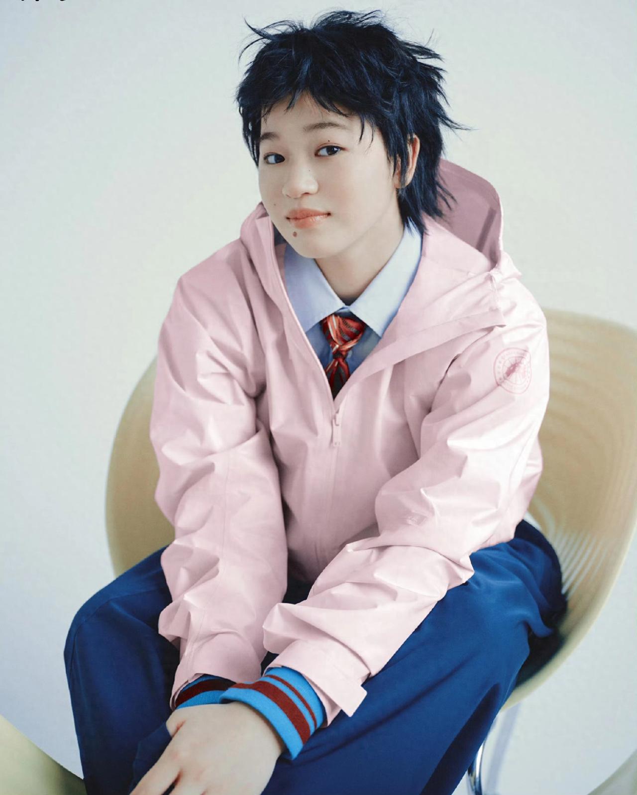 全红婵19岁生日，看看人家这排面，直接登封五大顶级女刊之一——嘉人，所以不要再说