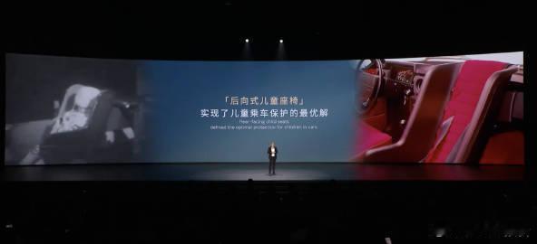 25万买沃尔沃豪华混动沃尔沃XC70两驱版25万开售，99周年诚意拉满。购车享补