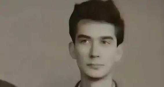 1963年，中国石油专家王德民教授因为长得太帅，好多女生追他，他烦得不行，就提