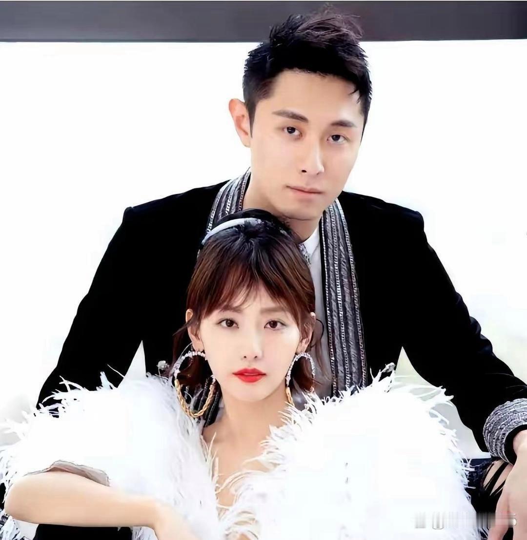 张嘉倪前夫的名字出现在一份负面名单上。当初离婚时，所有人都说她跑得快。说她及