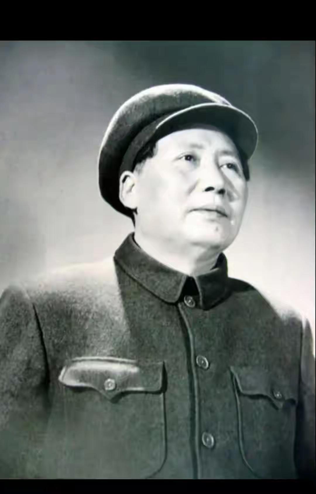 世界领袖之冠：毛泽东的多维巅峰与中国奇迹英国学者迈克尔曾由衷感叹，纵览世界