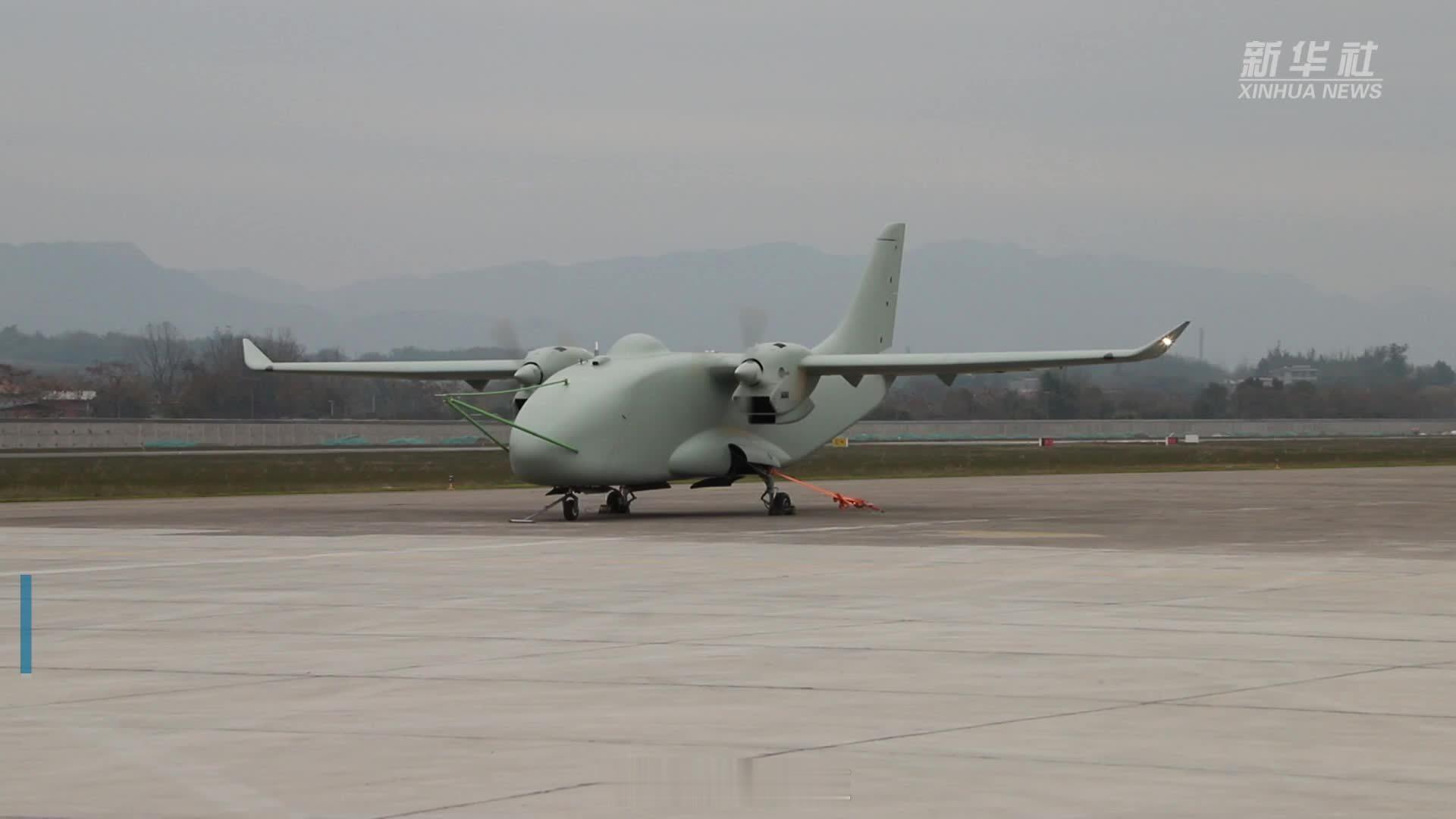 牛大发了，中国无人机又出新玩具了！彩虹YH-1000S，正式首飞。当然，彩虹YH