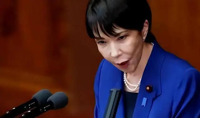 赔了家底又折兵！高市冷脸回国，日本赌上全部要跟中国硬刚！访美落幕，高市早苗一