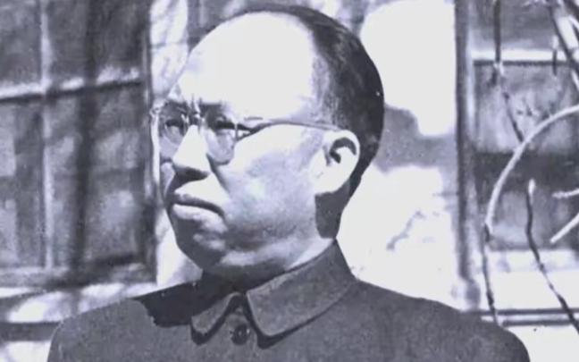 1929年浙江脚夫带两挺重机枪投奔红军，拒绝500块大洋赏钱，此后征战16年只升