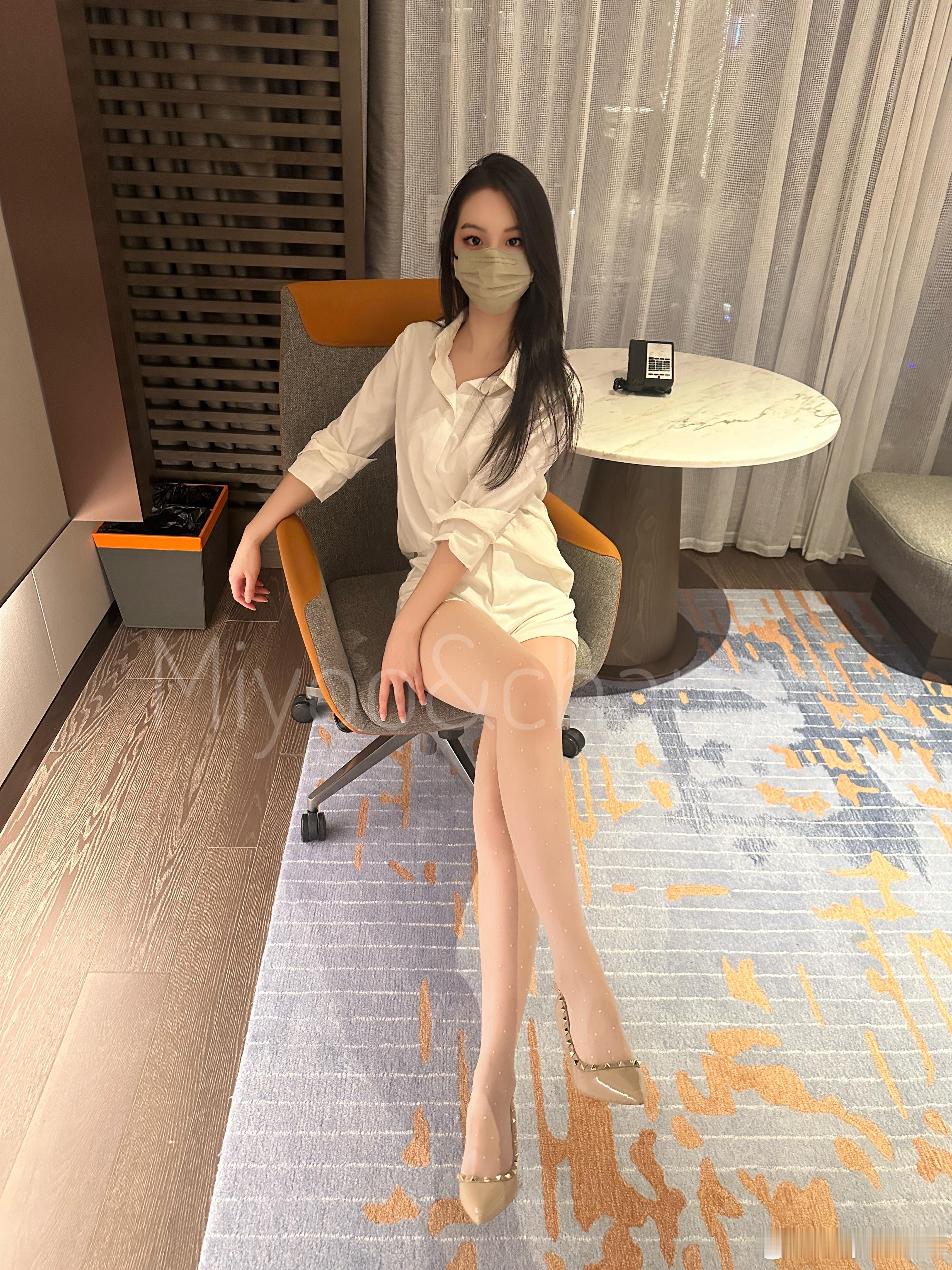 解决不了的事情交给姐姐做就好了穿搭每日穿搭miyoo蜜柚
