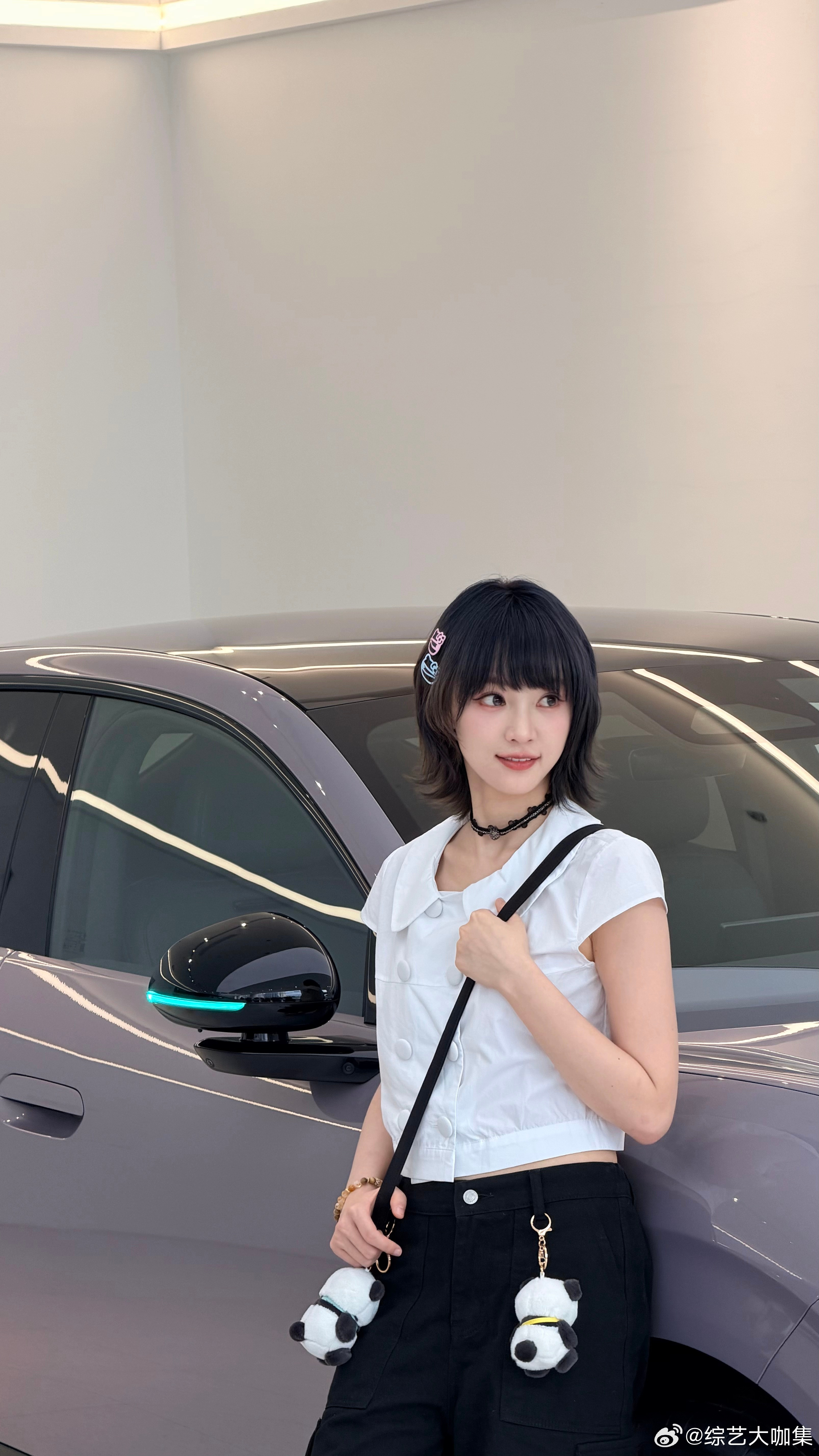 黄灿灿买小鹏MONAL03也要等3个月谁懂女生第一辆车的快乐！黄灿灿试驾小鹏M