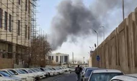 美伊战争的三种可能结果，第一种最不可能！第一种结果：伊朗“改朝换代”（发生的可