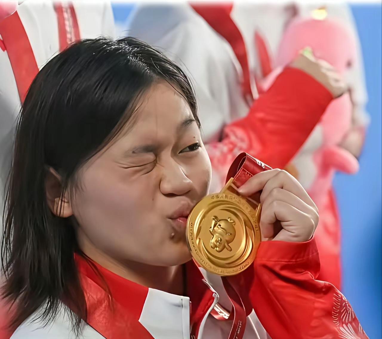 周继红沉默了，郭晶晶也沉默了，在全红婵获得第五名后，世界泳联却这样做。​世界