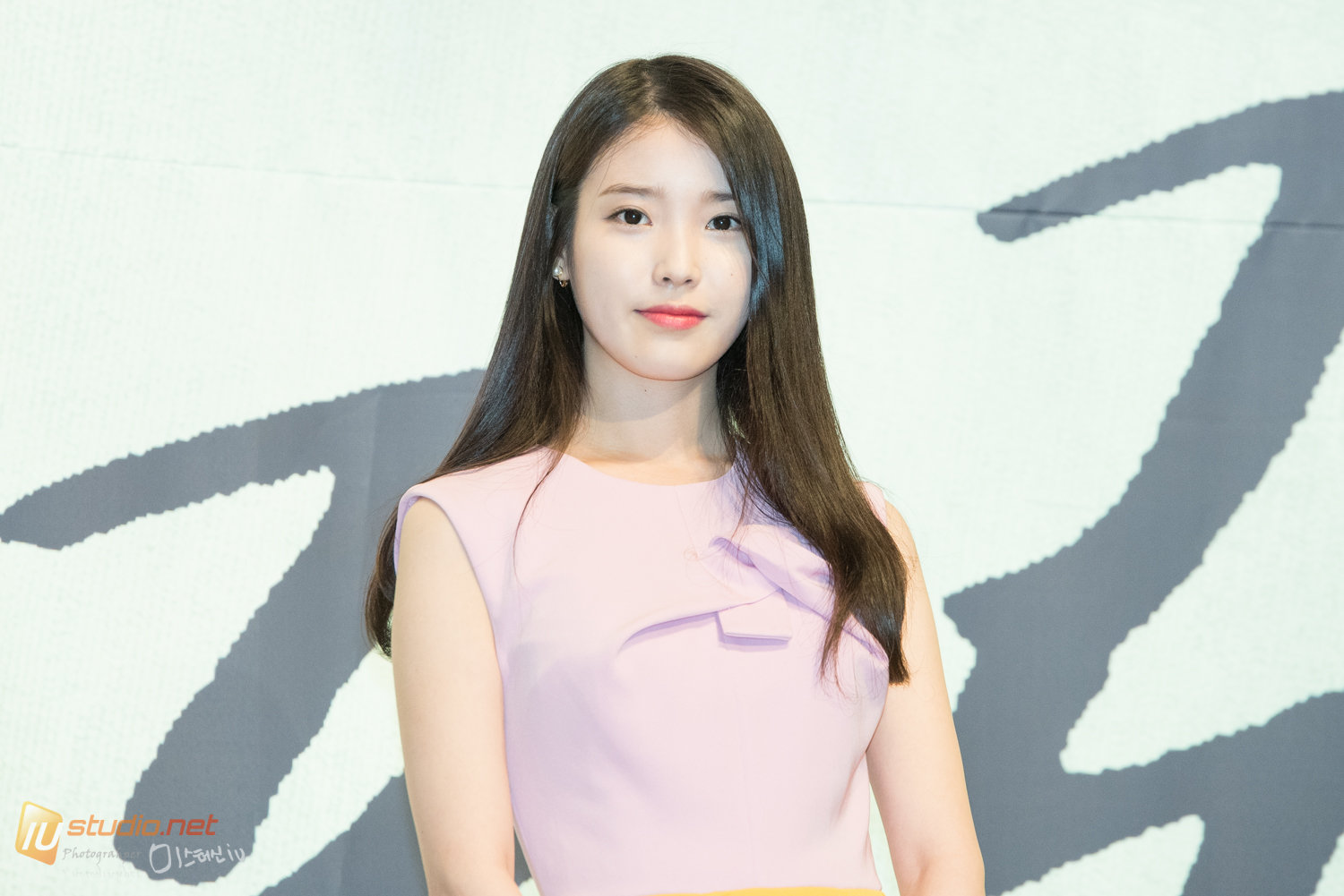 十年前的今天150511《制作人》新闻发布会iu​​​​
