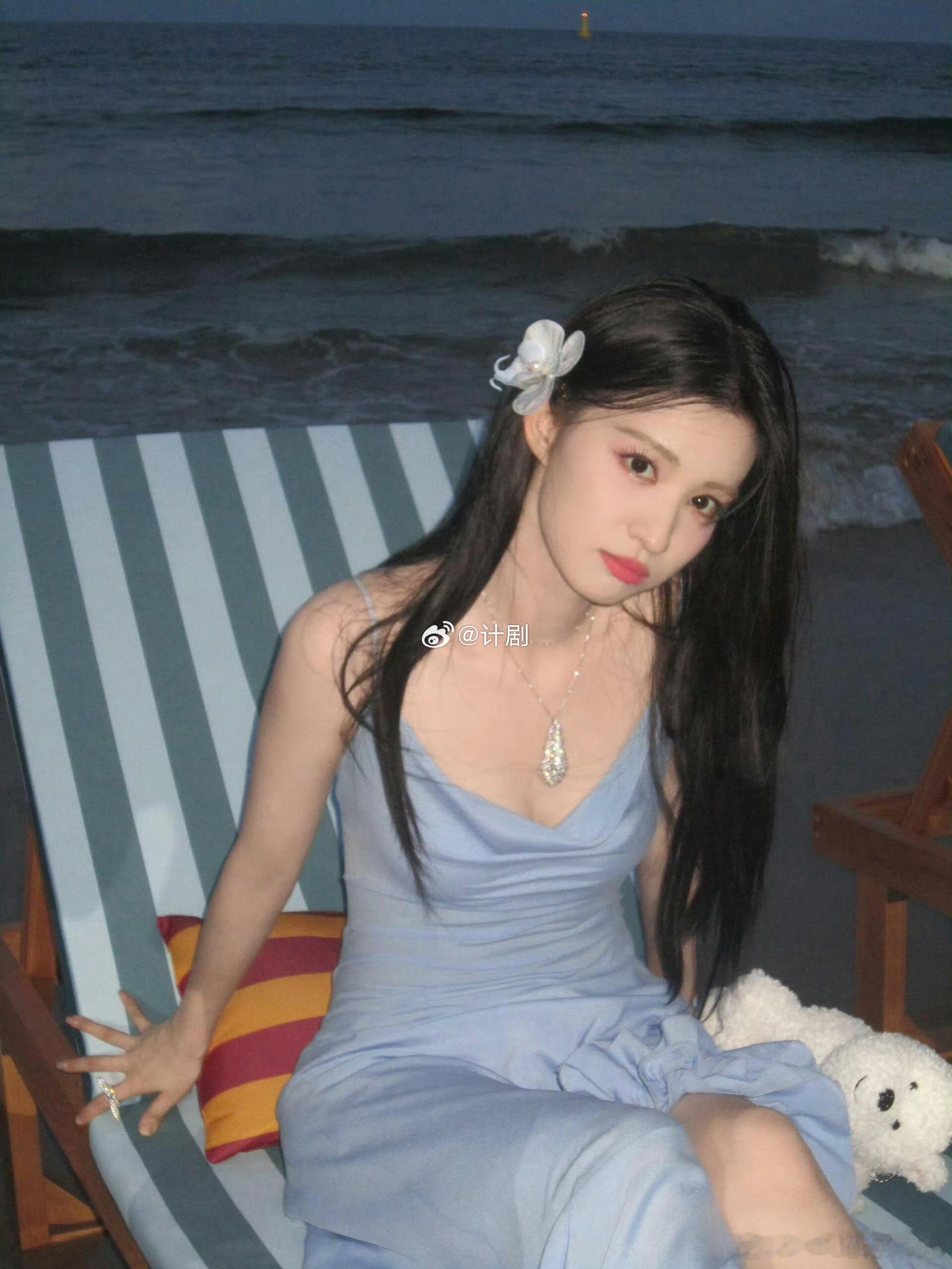 不知道王楚然的身段很曼妙那种带着劲儿的柔韧感，让她在诠释外柔内刚的角色时格外贴