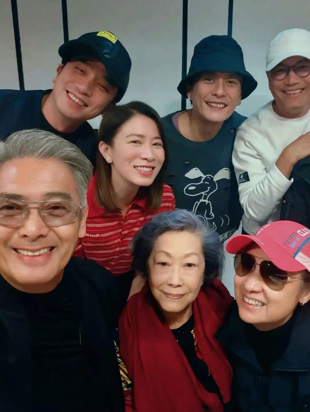 蜜语纪好刺激的剧情丈夫出轨全家站队外人，许蜜语被最亲的人联手背叛，这剧情狗血又真