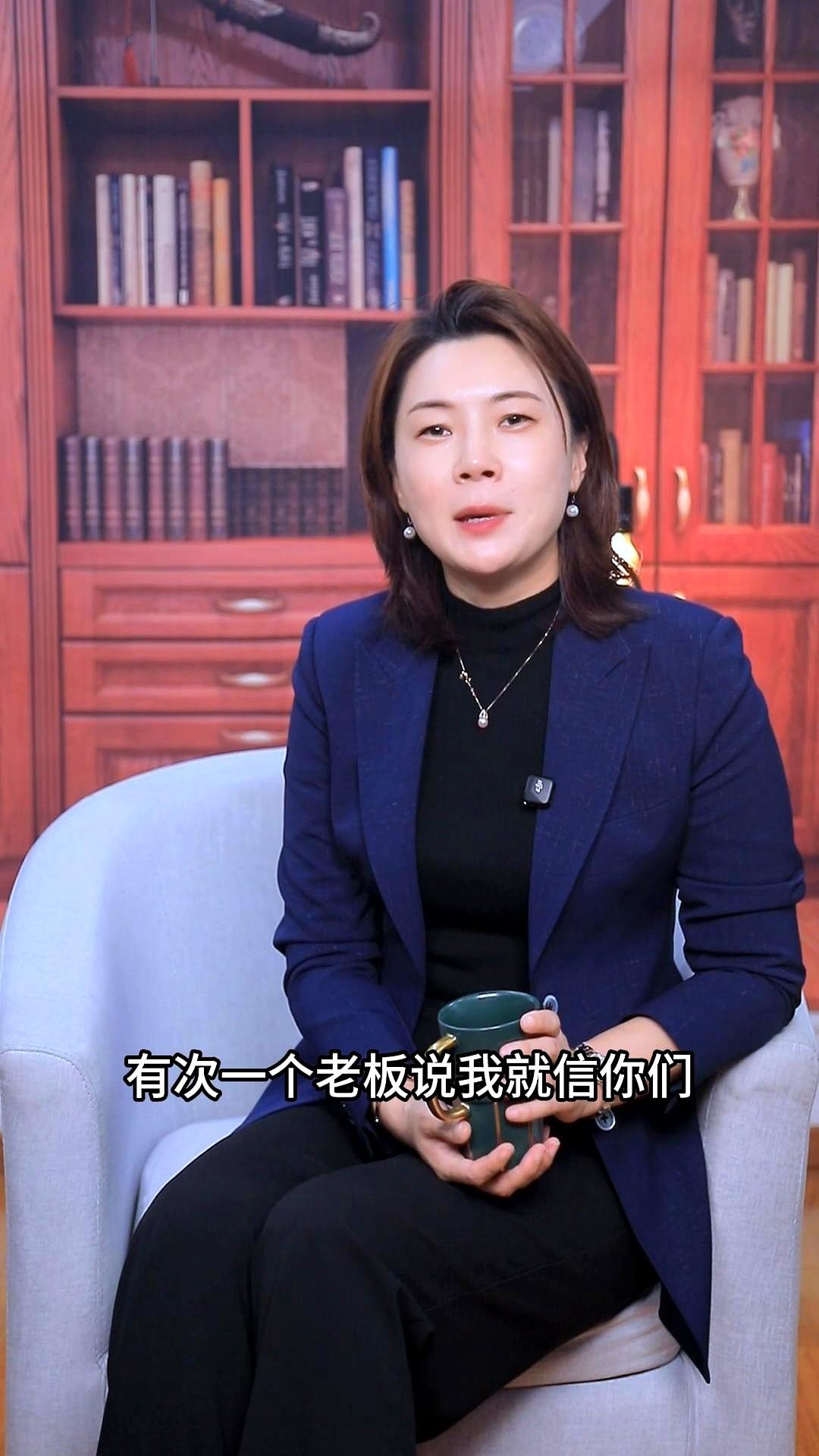 客户记不住你，是因为你啥都干一家律所曾经大小案子全接，名片上密密麻麻十几行业