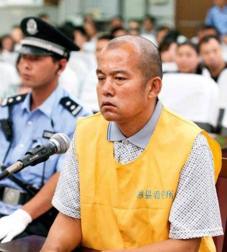“我明明杀了4个人，你们怎么只说三个！”2020年12月22日，这是罪犯王书金在