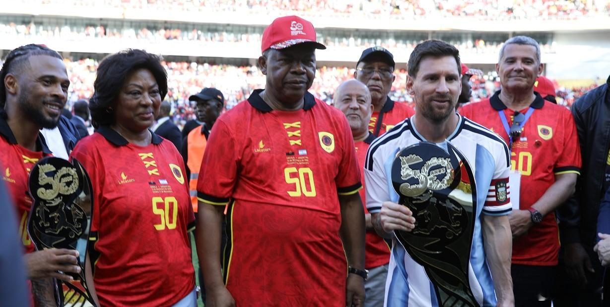 阿根廷媒体披露，这场热身赛，安哥拉方面给阿根廷足协支付的出场费是1200万欧元，