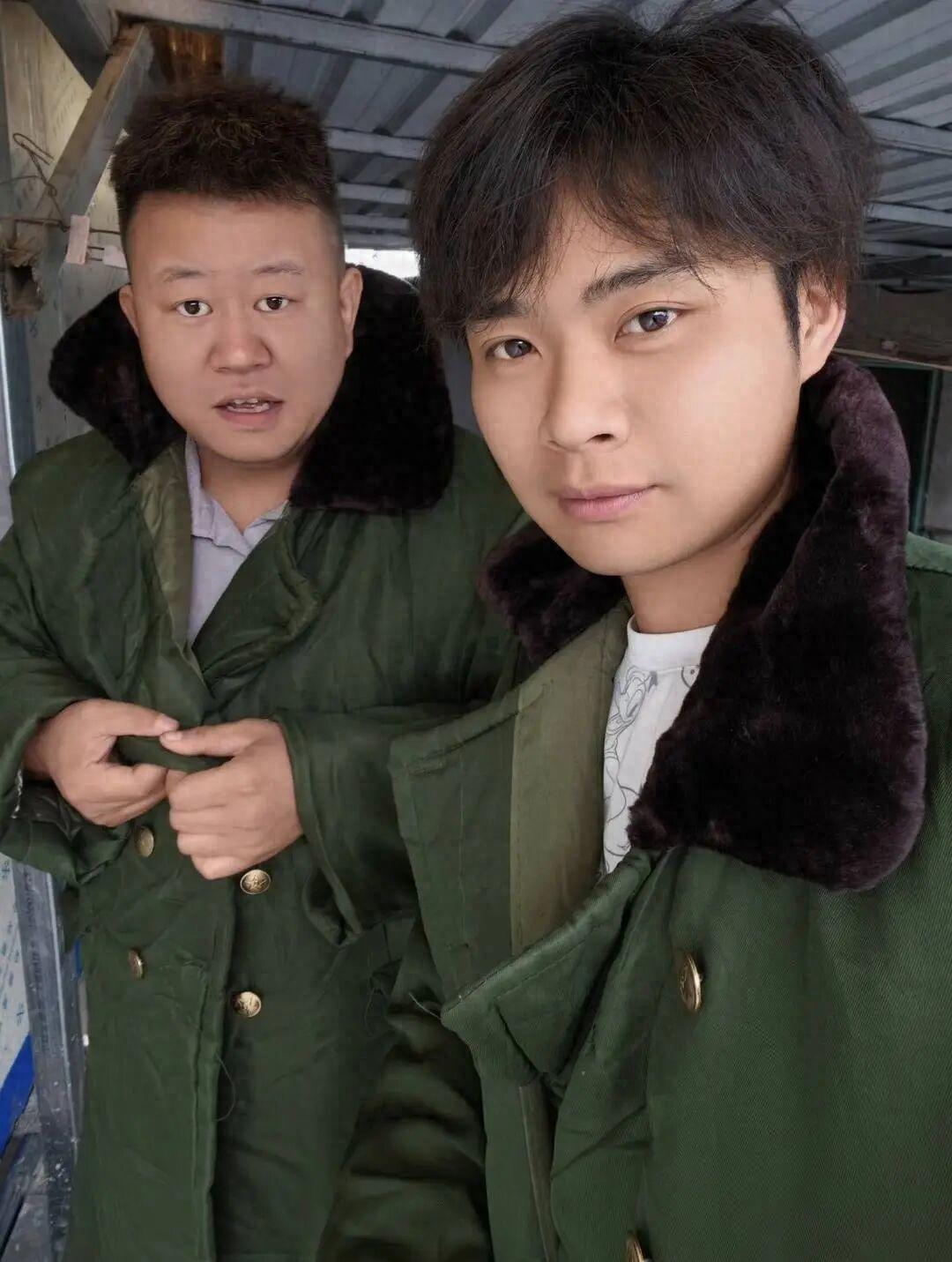 “这钱不是谁都能挣！”湖北宜昌，一名27岁小伙靠制冰厂旺季爆单上了热搜，外面传他