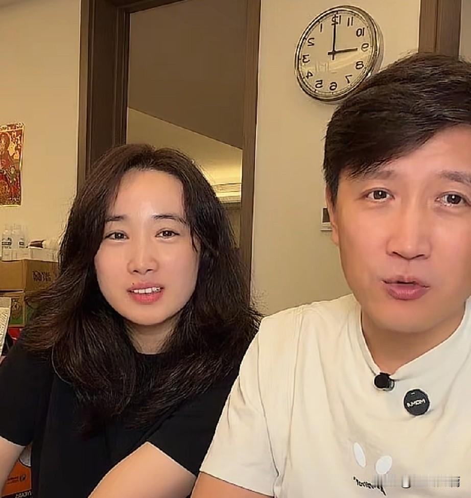 原来这是一对！任东霖，80年沈阳人，既是演员也是歌手。早年演唱过《大旗英雄