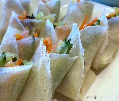 昆明宜居还是贵阳宜居?昆明和贵阳都是西南避暑胜地，但“宜居”的标准因人而异。简单