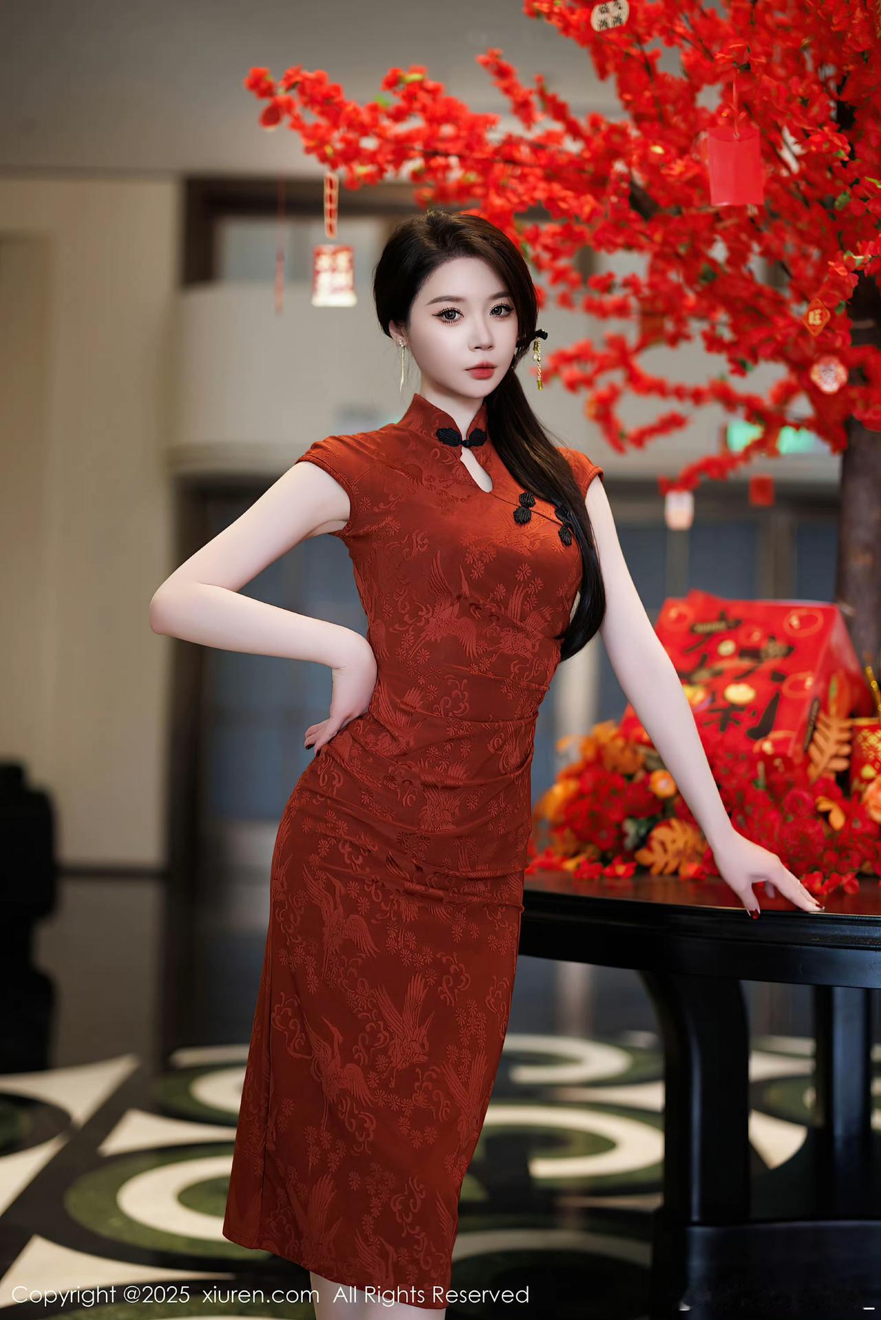 冬日生活打卡季美女旗袍穿搭写真