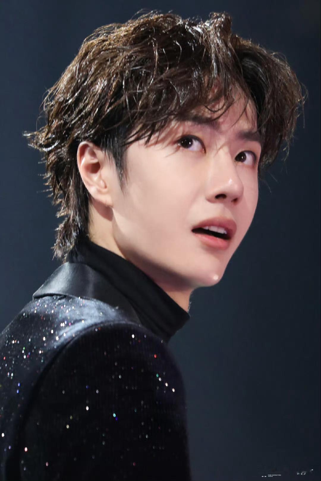 神图太多了好漂亮王一博王一博