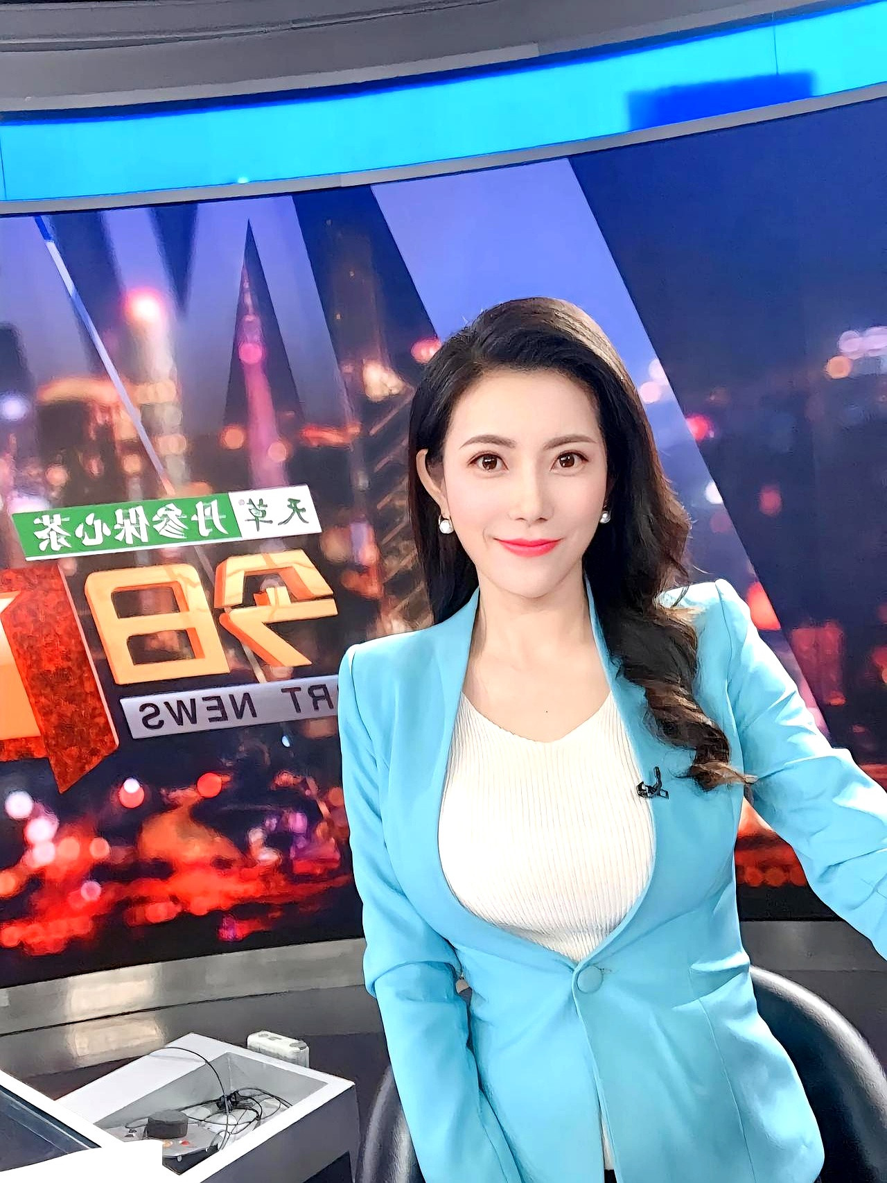 怪不得坐拥350万粉丝的大V说停更就停更了整整5个月，之前网上到处传这对相差21岁的夫妻闹婚变，谁成