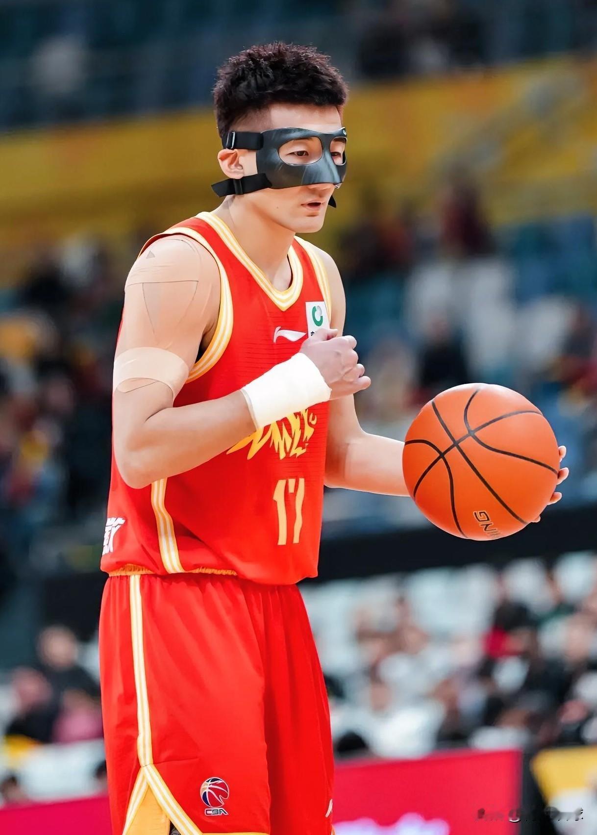 CBA常规赛半程过后，广厦队三分命中数排名一览：01、布朗，63记