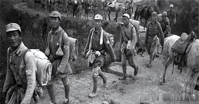 1940年，一伪军砍掉鬼子的双手后，当着鬼子的面，拔光了他妻子的头发，捆住她的手