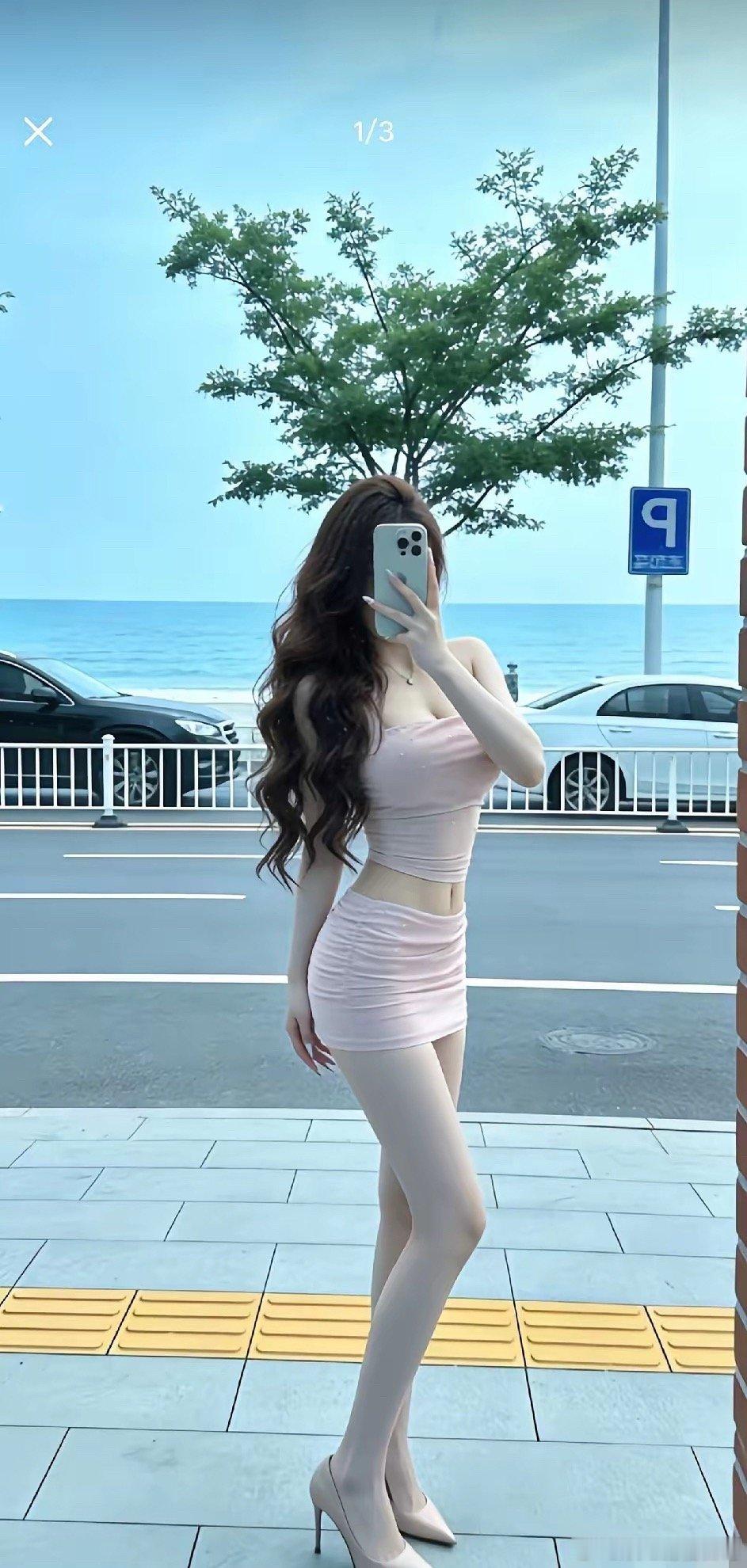 明明可以靠颜值，干吗还这么拼？