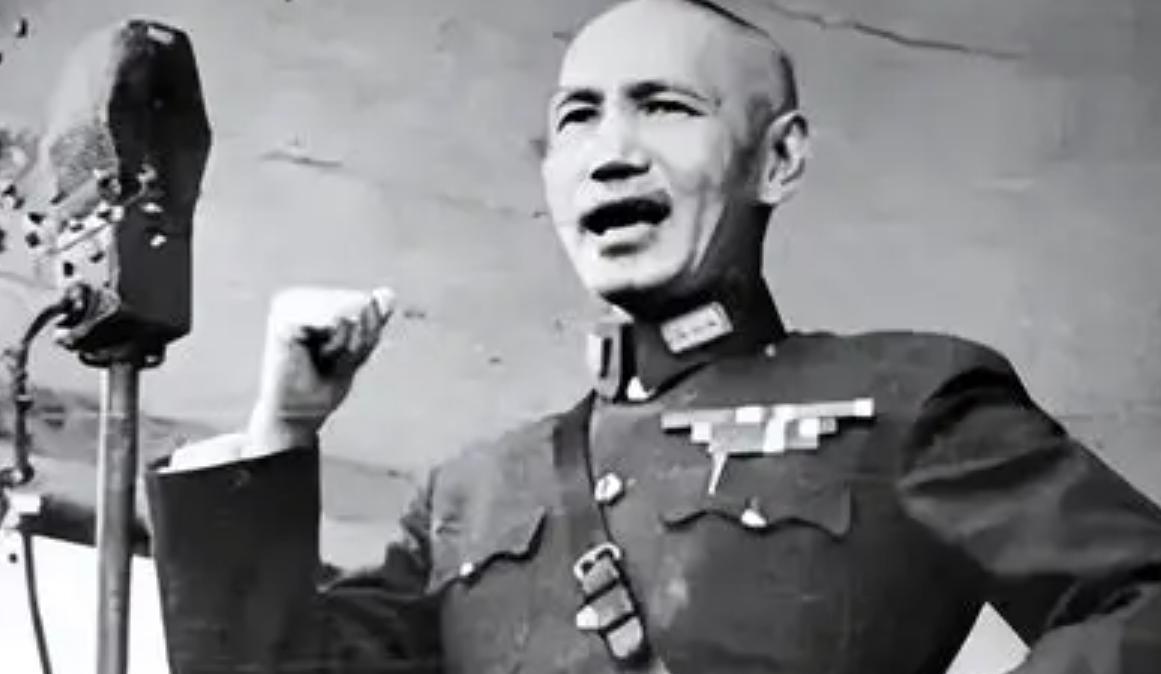 蒋介石败走台湾时，带走了3位高官太太，最后她们的结局如何？1949年12月10