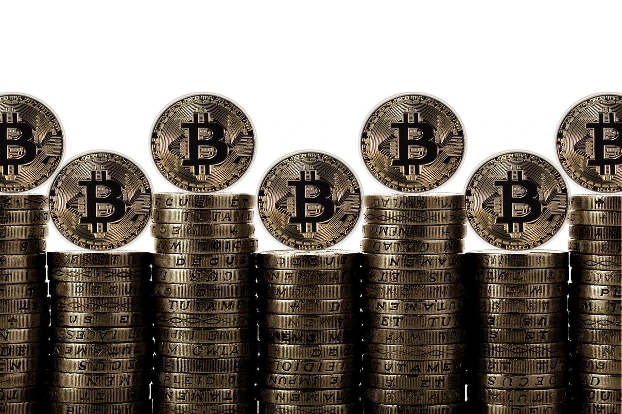 【琅河财经】我们需要思考一个问题，高位出来的资金，会去到哪里？大资金不可能闲着，