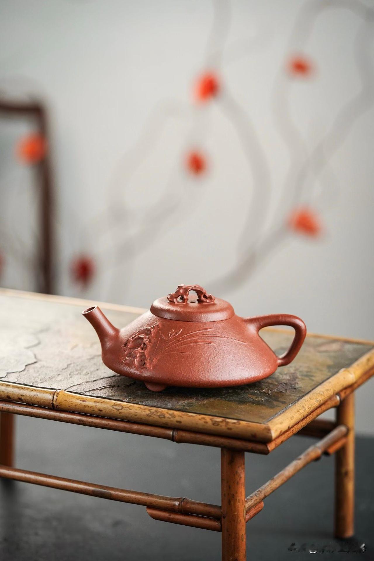 紫砂壶水深？这4个“行规”不懂，买壶必被宰紫砂壶这行水有多深？新手入门最怕什么