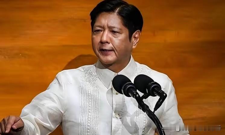 菲律宾总统马科斯把主要精力都放到打击杜特尔特家族及其家族旧臣上；要不就是去充当美