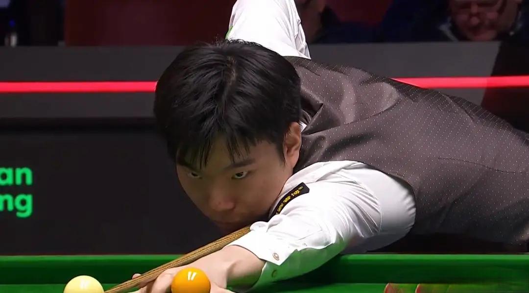 世锦赛双赛点范争一那颗中袋值不值得拼？结论：从纯竞技和概率角度，这颗中袋不值