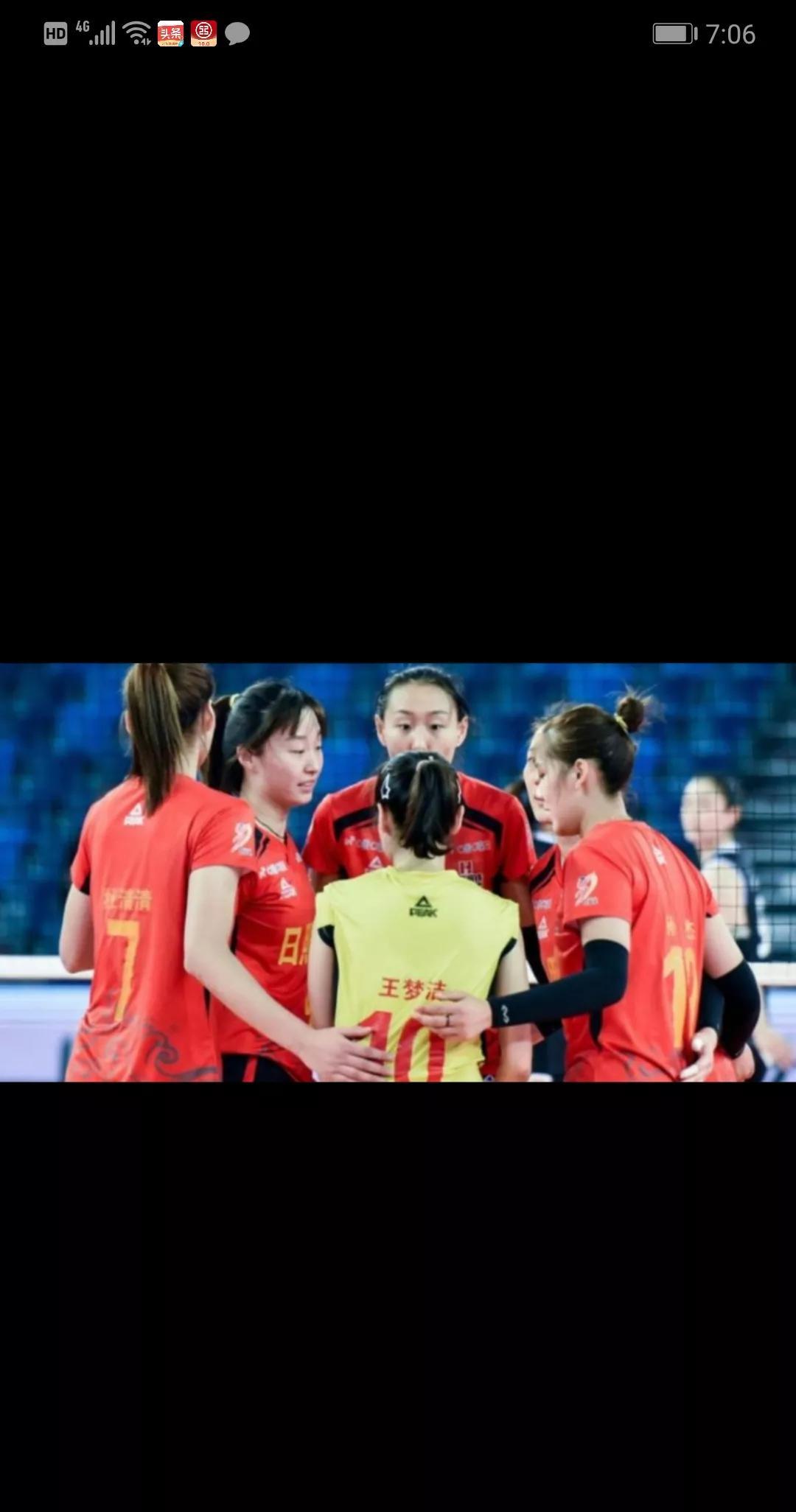 山东女排3：0战胜上海队，取得全运会小组赛3连胜。山东队在本月更换了主教练。