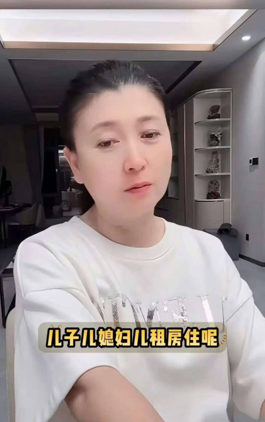 闫学晶成功维权，造谣她的网友四位被行政拘留，多人被起诉，一个行为改变网友对其看法